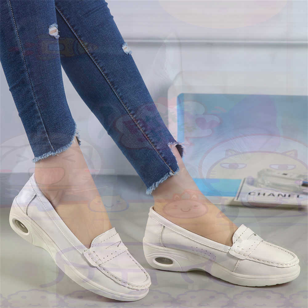 ソフトスリッポンレディース大きいサイズの靴ウォーキングテニス - Guangzhou Street Fashion のレビューと価格