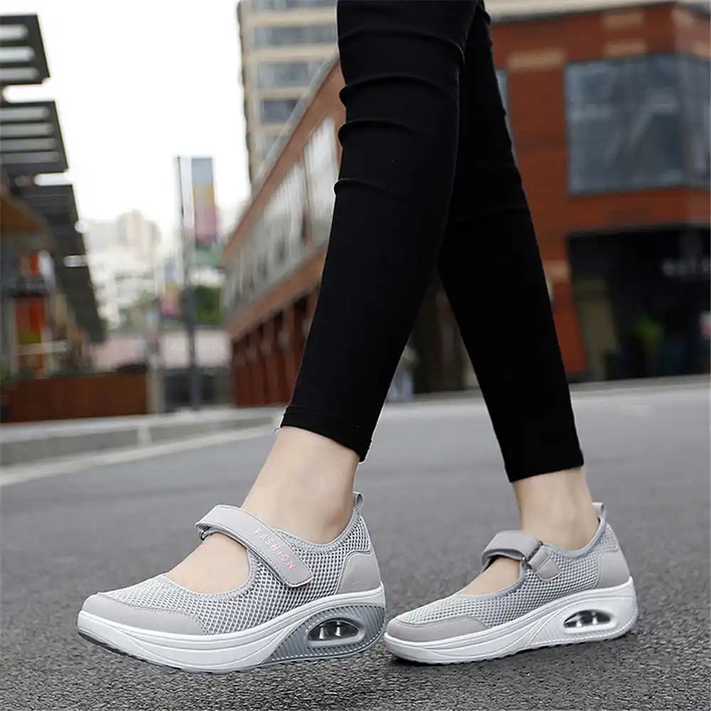 メンズカラースニーカー,ウォーキングスケート,バスケットボー - Guangzhou Street Fashion のレビューと価格